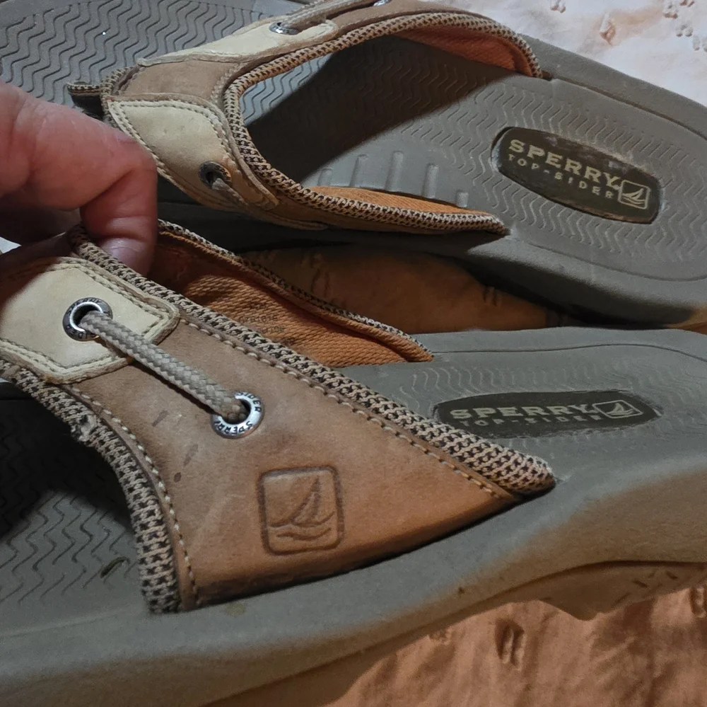 Sperry Men’s Brown Tan Leather Thong Sandals